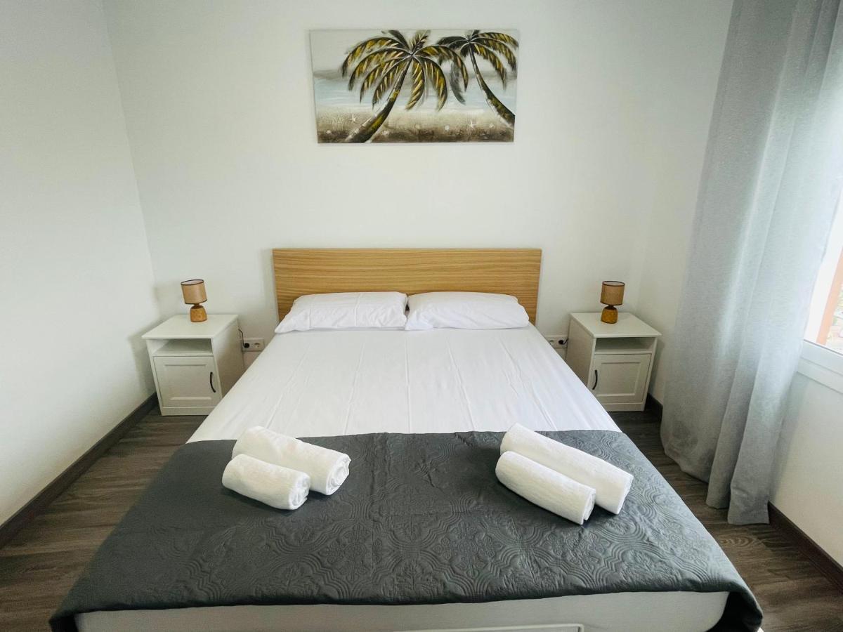 Barca 5 New Beach Apartment Сан-Адріа-де-Бесос Екстер'єр фото